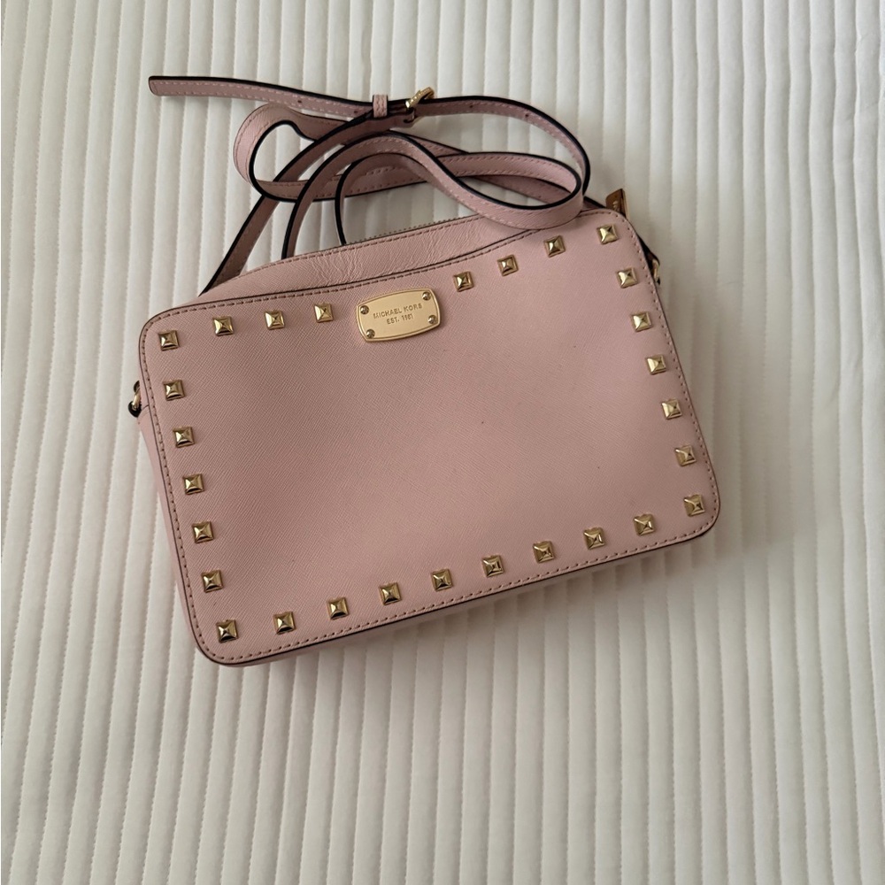 Michael Kors Sandrine Blush Crossbody Bag with Gold Accents - Picture 3 of 4